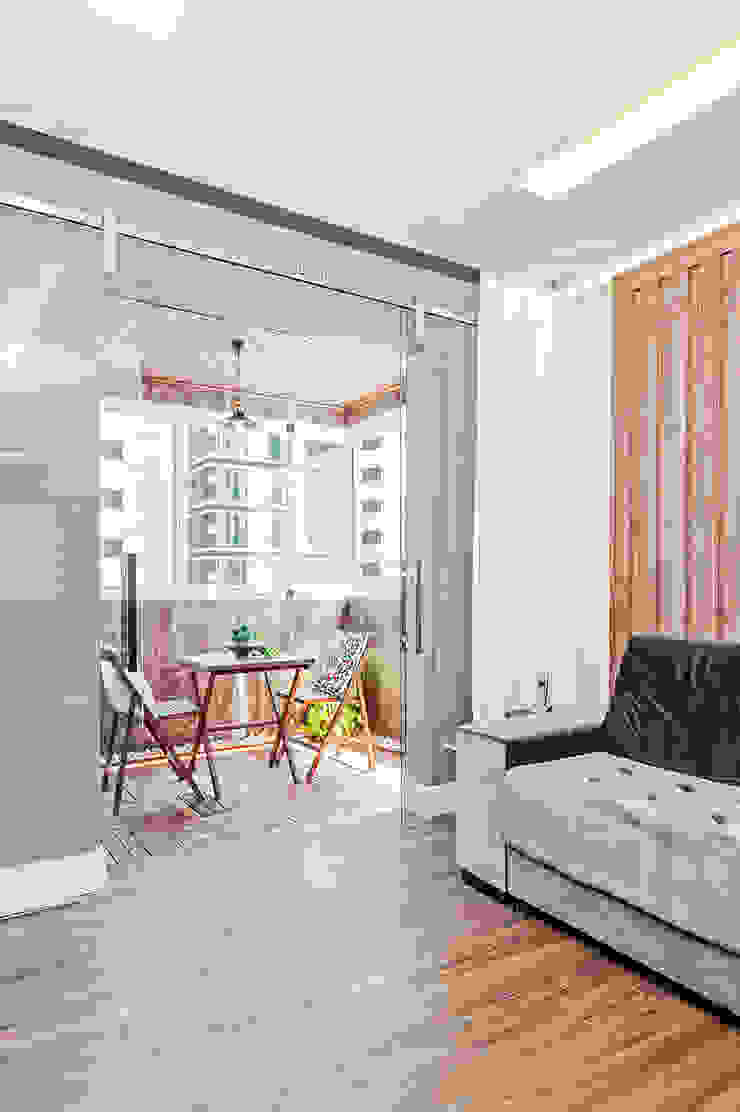 Varandas, marquises e terraços modernos por Patrícia Azoni Arquitetura + Arte & Design Moderno