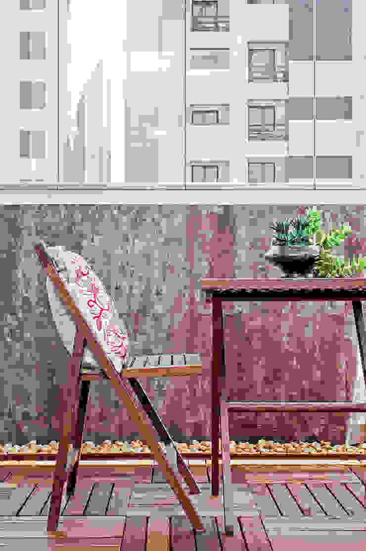 Varandas, marquises e terraços modernos por Patrícia Azoni Arquitetura + Arte & Design Moderno