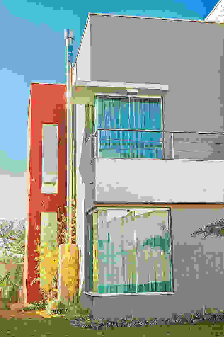 Patrícia Azoni Arquitetura + Arte & Design Modern houses