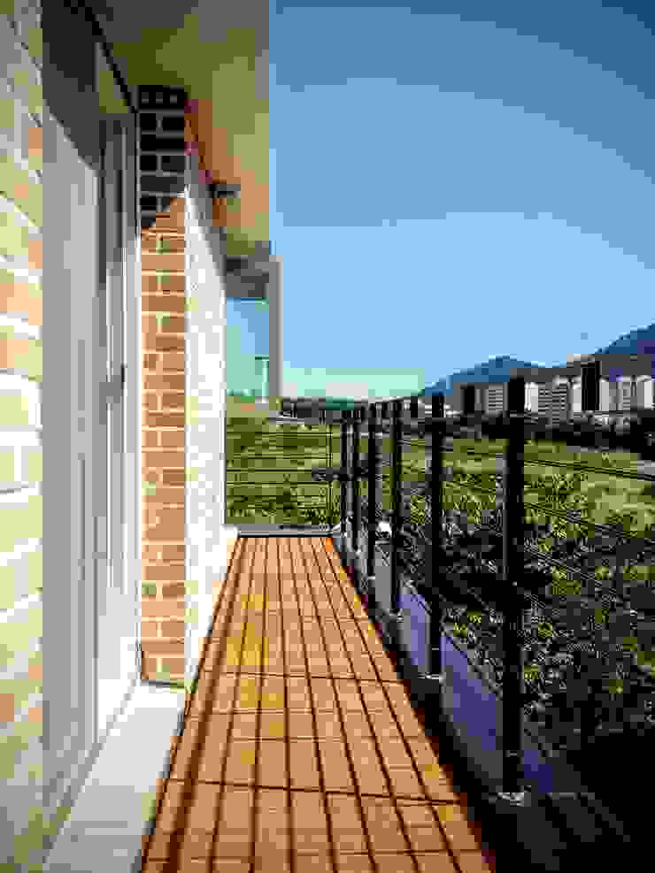 GN건축사사무소 ระเบียง, นอกชาน