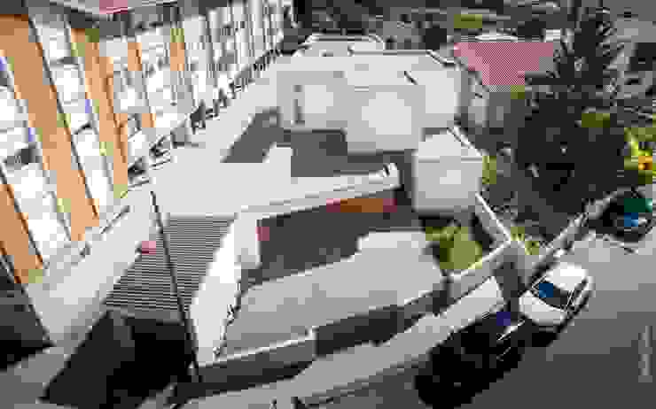 house 116 bo | bruno oliveira, arquitectura Modern Houses Solid Wood White