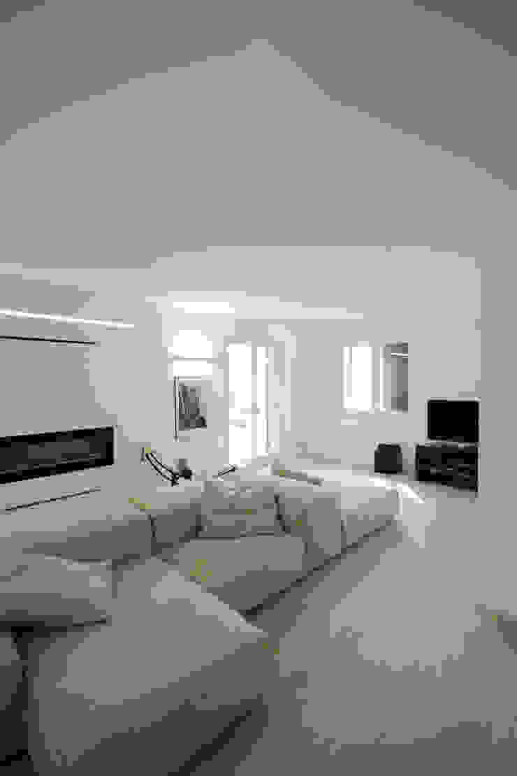 Progetti luigi bello architetto ห้องนั่งเล่น