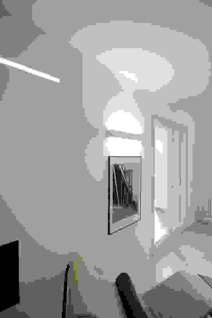 Progetti luigi bello architetto ห้องโถงทางเดินและบันไดสมัยใหม่