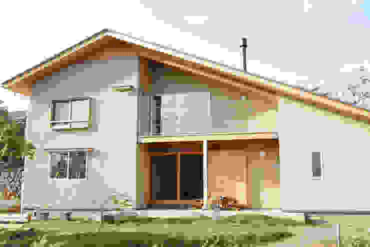山梨・畑の家, info5381 info5381 Modern houses