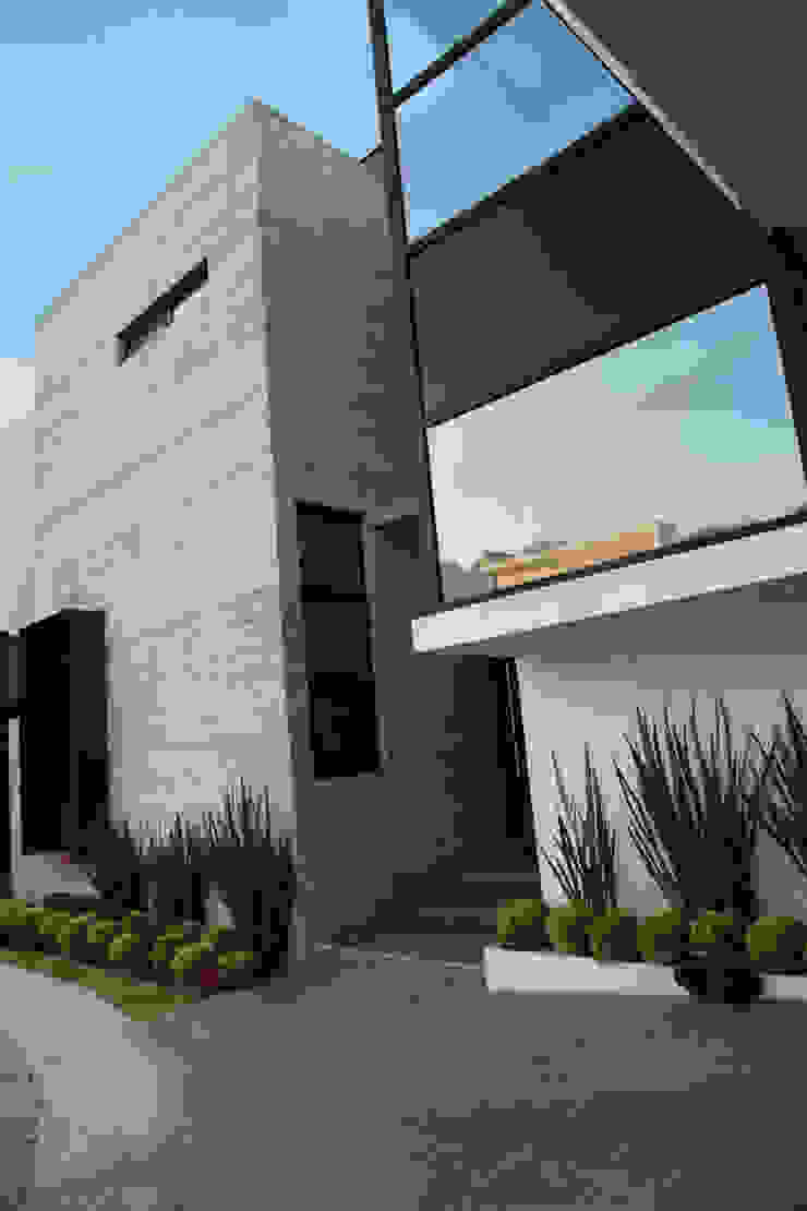 Casas modernas por WRKSHP arquitectura/urbanismo Moderno Pedra Calcária