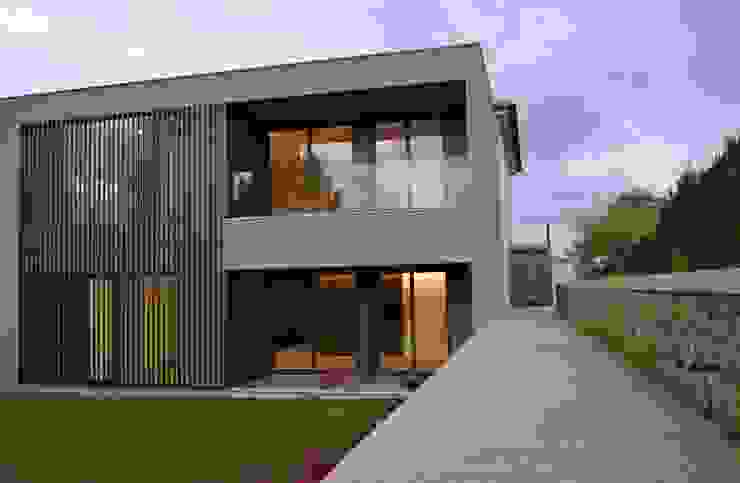 Ein Haus voller Kontraste | homify | homify