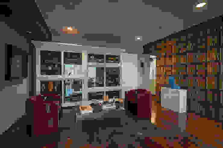 MAAD arquitectura y diseño Eclectische gangen, hallen & trappenhuizen