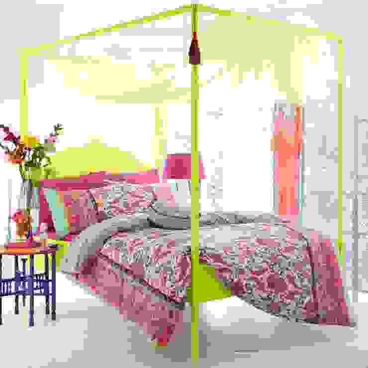 Fluoro Paisley, Catherine Lansfield Home Catherine Lansfield Home Modern style bedroom Cotton Multicolored Textiles