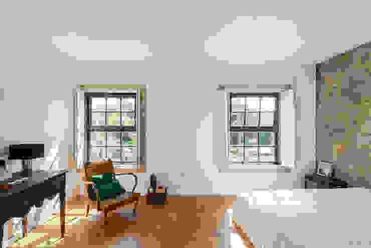 Quartos modernos por Floret Arquitectura Moderno