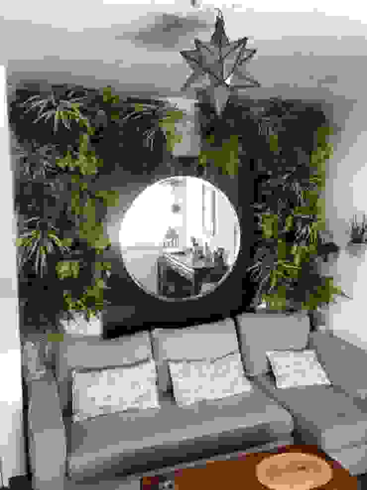 Interior de estudio, jardines verticales jardines verticales Jardines modernos: Ideas, imágenes y decoración Plantas y flores