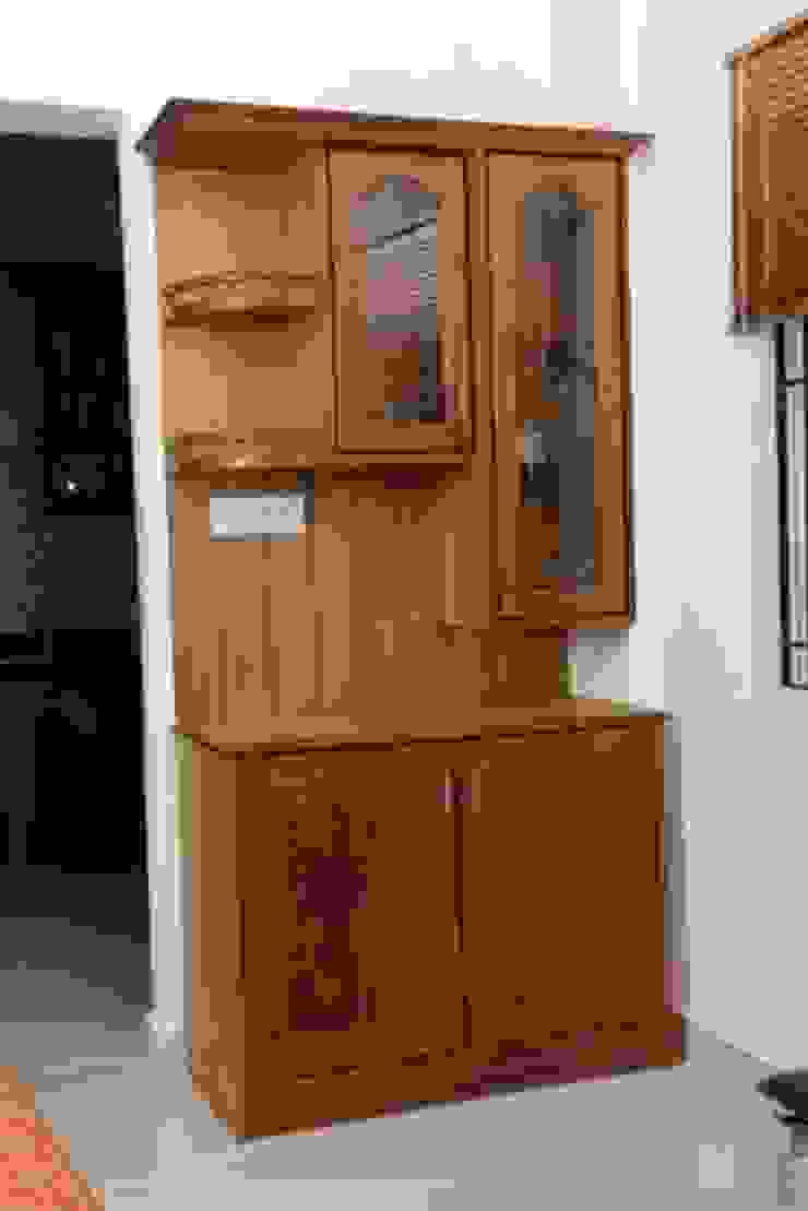 TRADITIONAL INTERIORS. homecenterktm Living roomShelves