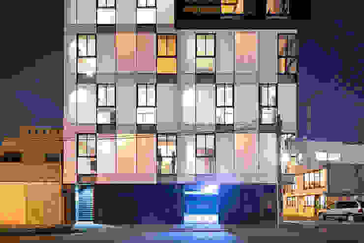 Tadeo 5 Proyecto.Cafeina Industriële huizen Glas Grijs