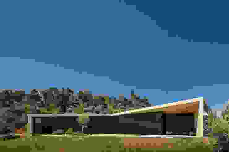 Tomar Hill House por CONTAMINAR