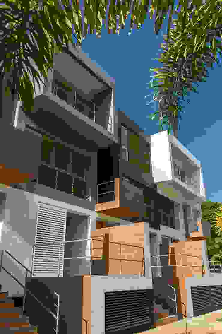 NMD NOMADAS Classic style houses