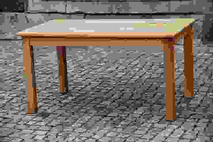 Couchtisch Tisch Und Stuhl Homify