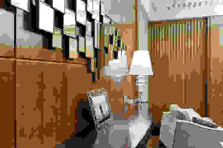 Salas de estar ecléticas por Студия дизайна интерьера 'Юдин и Новиков' Eclético