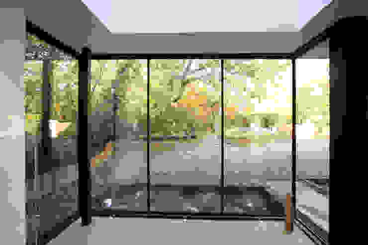 Beechcroft IQ Glass UK Portas e janelas modernas