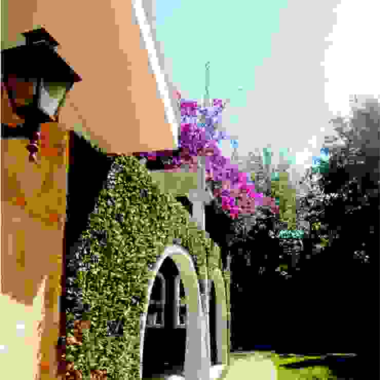 Residência do Pátio do Arcos Marisol Réquia Arquitetura Mediterranean style house Bricks Yellow