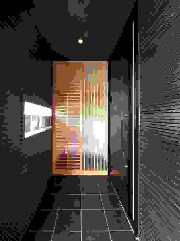 6th studio / 一級建築士事務所 スタジオロク Modern Terrace Brown