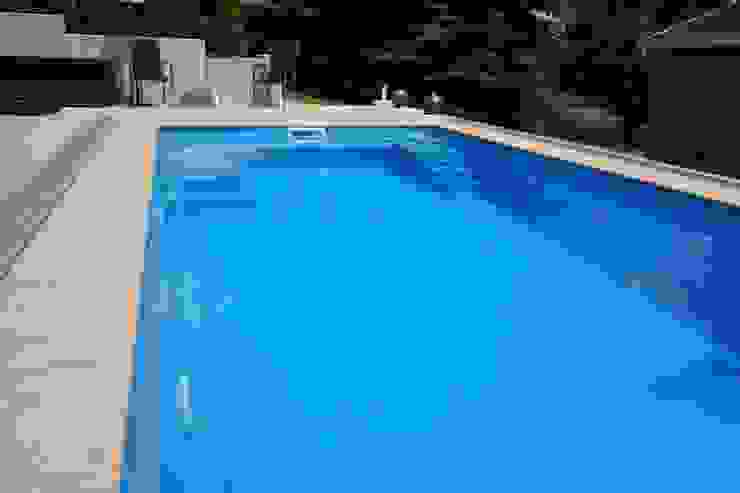 Compasspool Fertzigbecken Kunde FKB Schwimmbadtechnik Modern pool