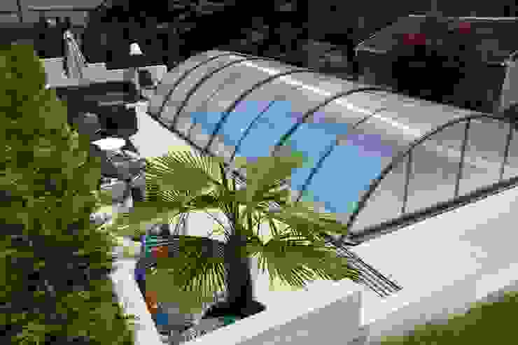 Compasspool Fertzigbecken Kunde FKB Schwimmbadtechnik Modern pool