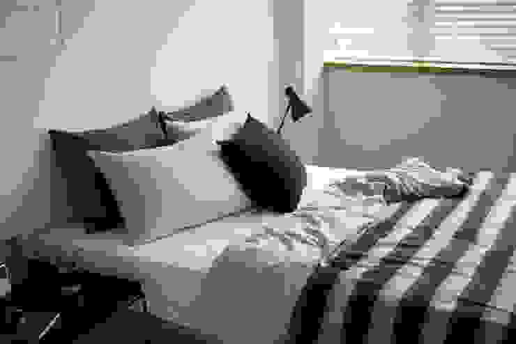 Bedding set (cotton) 15 Day and night, (주)이투컬렉션 (주)이투컬렉션 Moderne Schlafzimmer Textilien