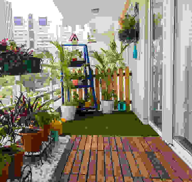 Balcony makeover - English, Studio Earthbox Studio Earthbox Country style balcony, veranda & terrace Plant,Property,Building,Flowerpot,Houseplant,Wood,Interior design,Flooring,Grass,Door
