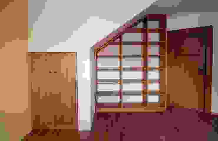 Create More Storage Space Under The Roof Homify Homify