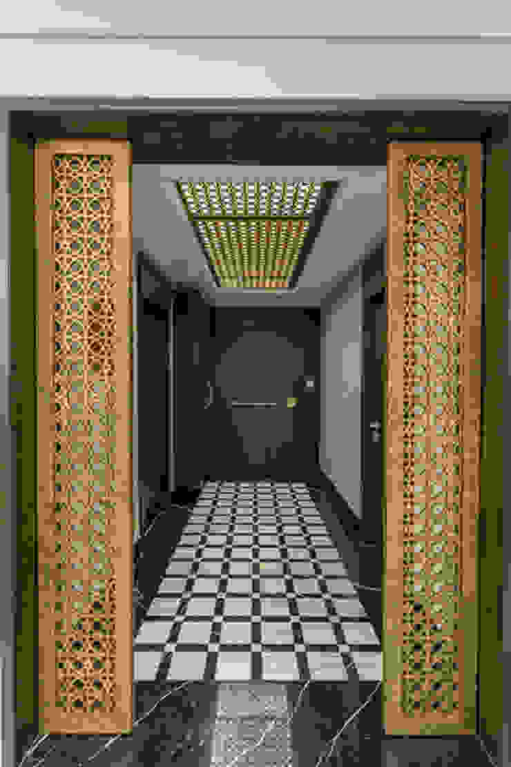 Kumar Residence, Spaces and Design Spaces and Design Modern corridor, hallway & stairs Door,Fixture,Flooring,Floor,Tile flooring,Building,Wood,Rectangle,Ceiling,Symmetry