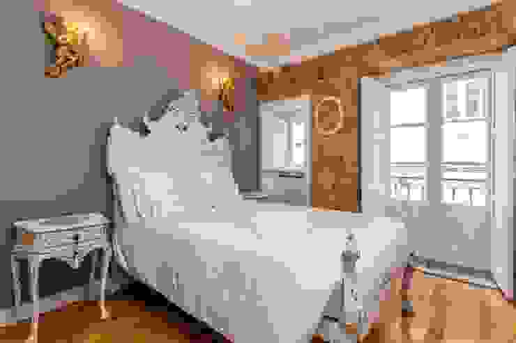 Prédio Turístico em Santa Catarina, Lisboa alma portuguesa QuartoAcessórios e decoração