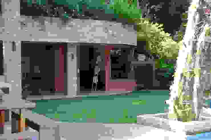 ÁREA EXTERNA Maria Claudia Faro Saunas Pedra Vermelho