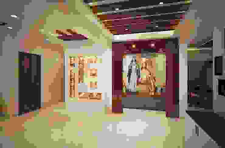 homify Couloir, entrée, escaliers modernes