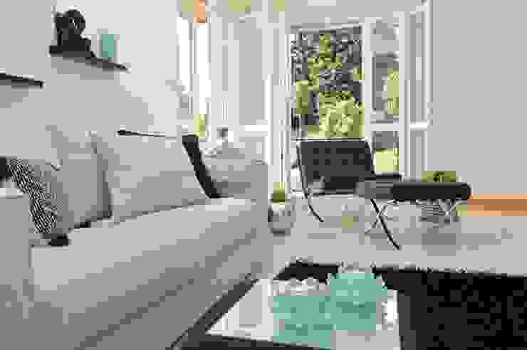 Progetti TABATA HOME STAGING Soggiorno moderno
