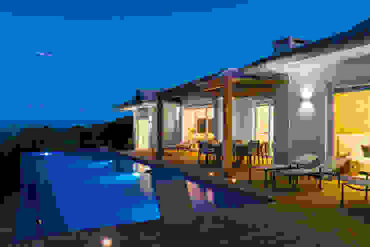 WR House Renata Matos Arquitetura & Business Terrace Solid Wood Wood effect