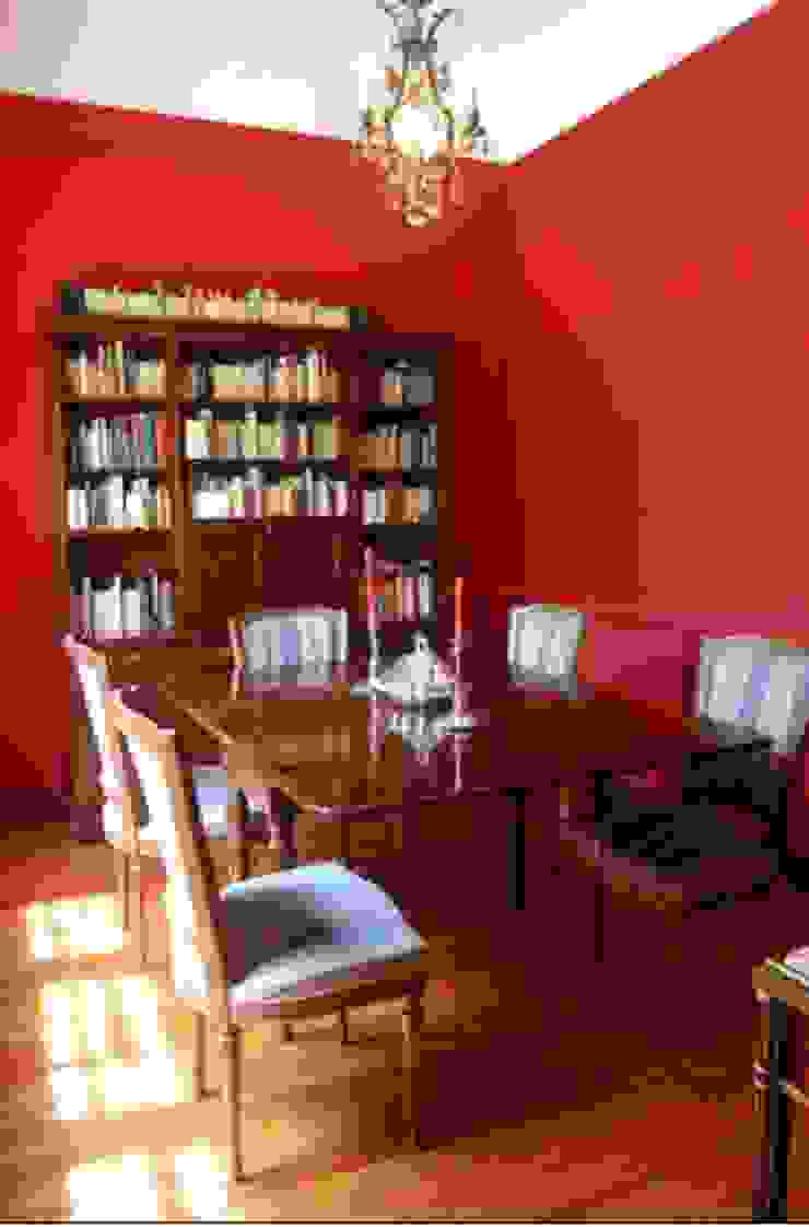 Comedor Radrizzani Rioja Arquitectos Comedores eclécticos Madera Rojo