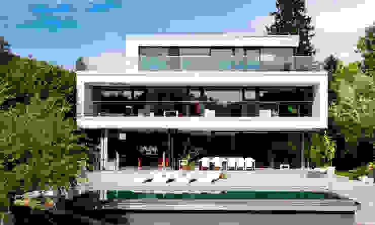 Einfamilienhaus in Hinterbrühl bei Wien, WUNSCHHAUS WUNSCHHAUS Moderne Häuser Ziegel Weiß