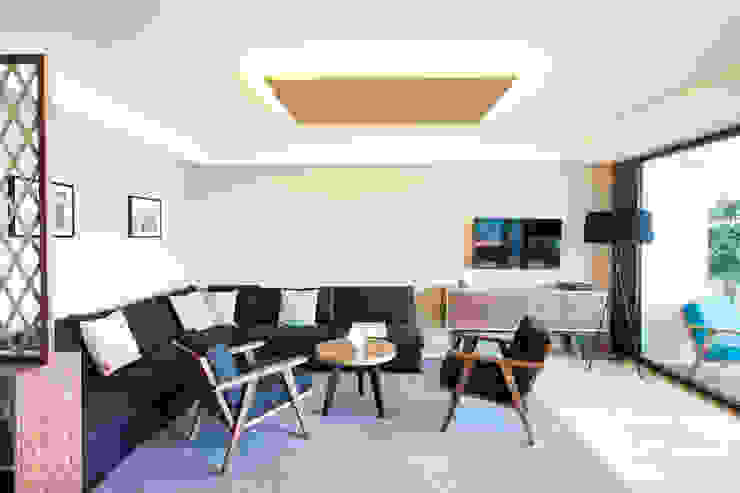 Penthouse, Zurich Nowoczesny salon od Studio Frey Nowoczesny