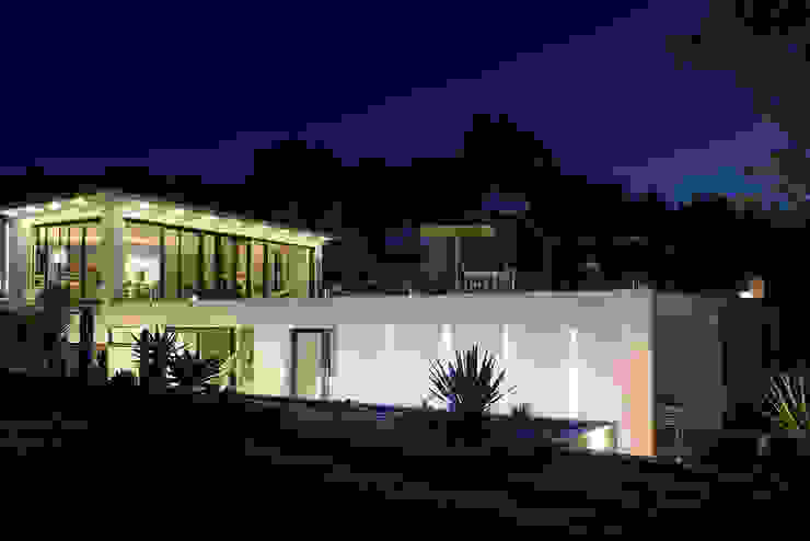 Villa GP, frederique Legon Pyra architecte frederique Legon Pyra architecte Maisons modernes
