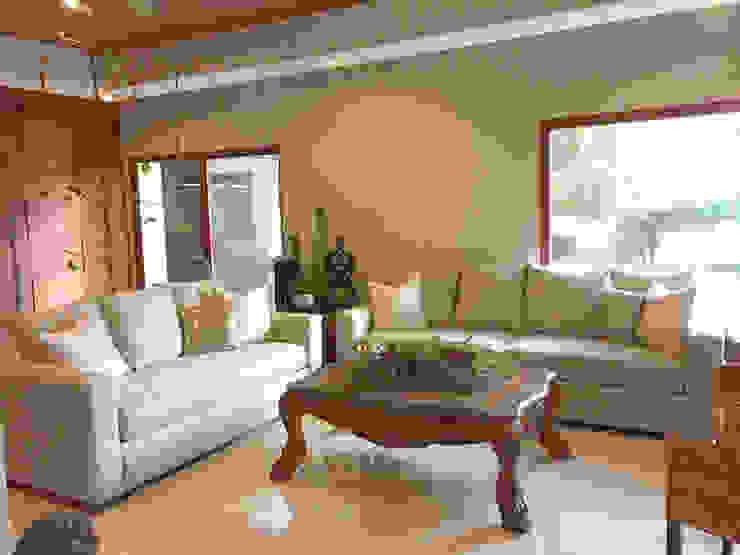 BEIGE PARA SALAS PEQUEÑAS de Kauké Muebles homify