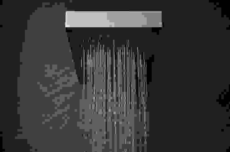 Bathrooms/ Dynamic444 od Dynamic444 Nowoczesny
