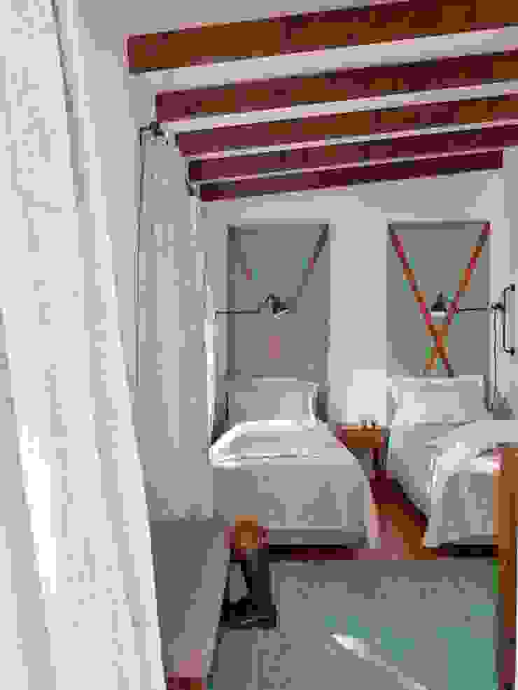 MY COTTAGE FOR A HORSE SA&V - SAARANHA&VASCONCELOS Quartos campestres