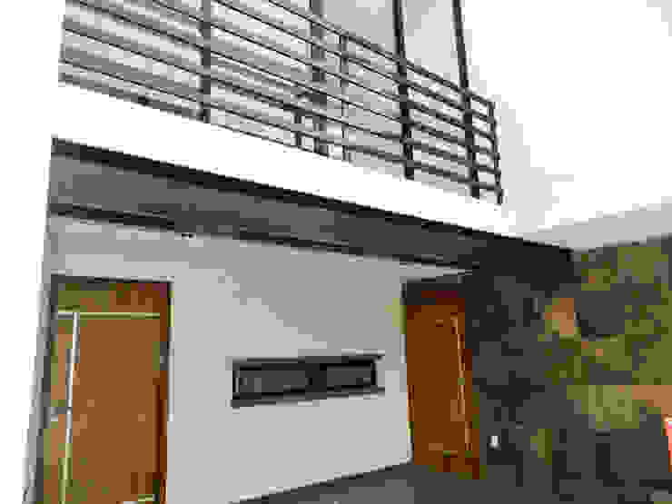 ECNarquitectura Modern garage/shed