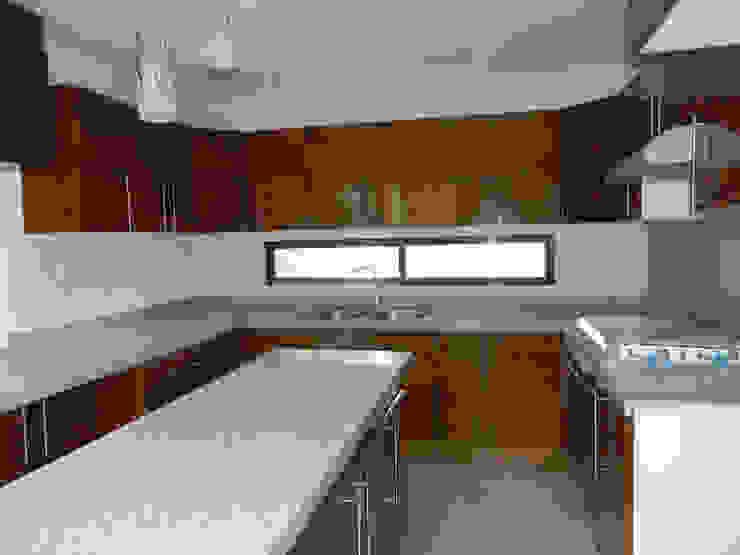 ECNarquitectura Modern style kitchen