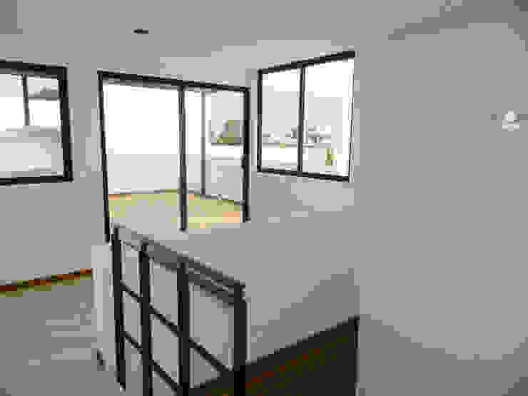 ECNarquitectura Modern style balcony, porch & terrace