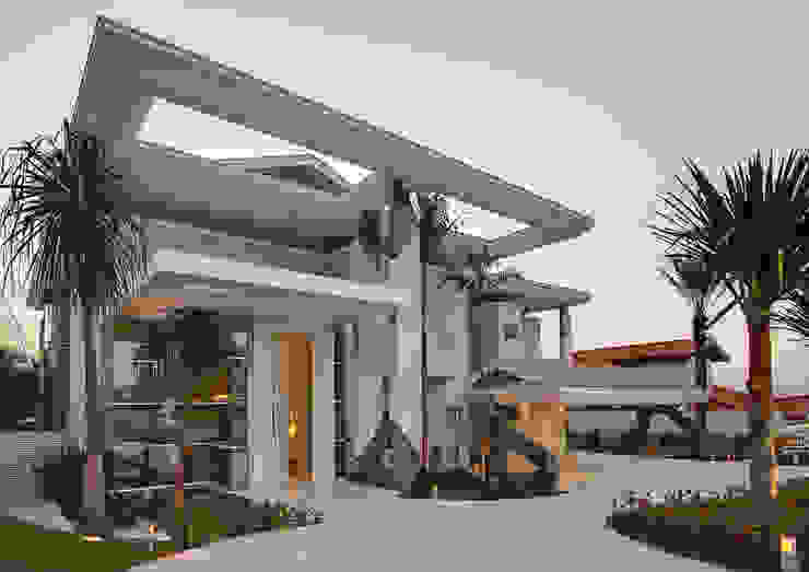 Modern style gardens by Marcia Joly Paisagismo Modern