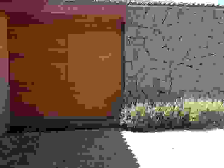 Modern style gardens by Marcia Joly Paisagismo Modern