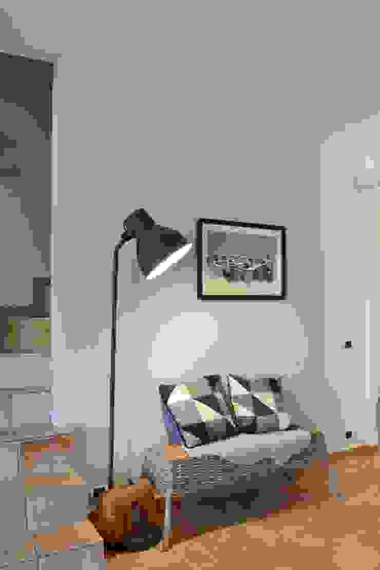 Home Lifting Vestíbulos, pasillos y escalerasAccesorios y decoración