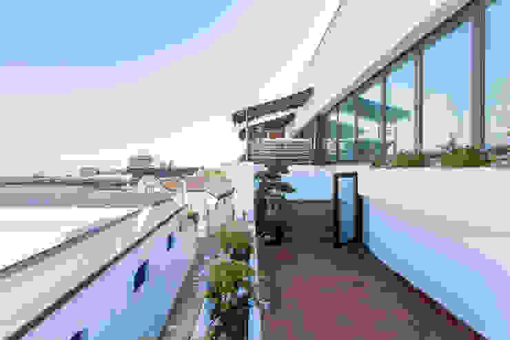 Pablo Cousinou Тераса