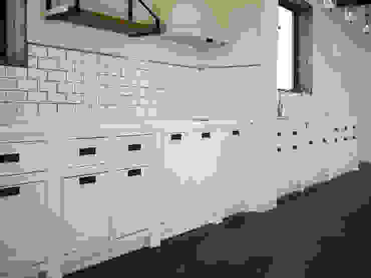 목소리 KitchenSinks & taps