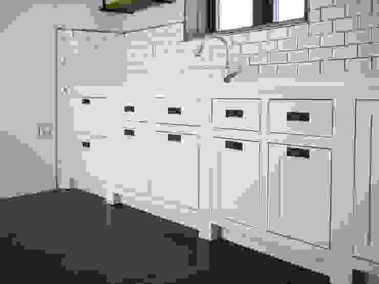 목소리 KitchenSinks & taps